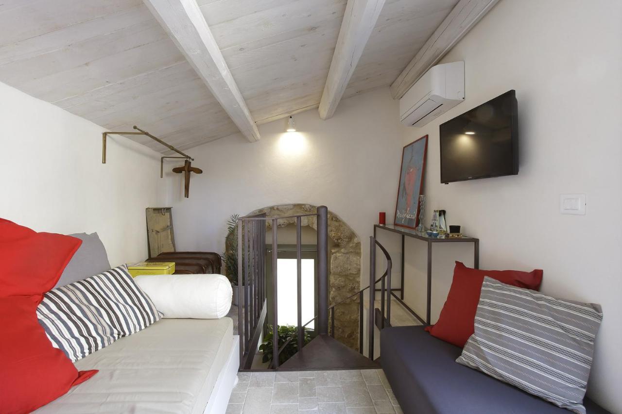 Nicotera Apartment Noto Eksteriør bilde